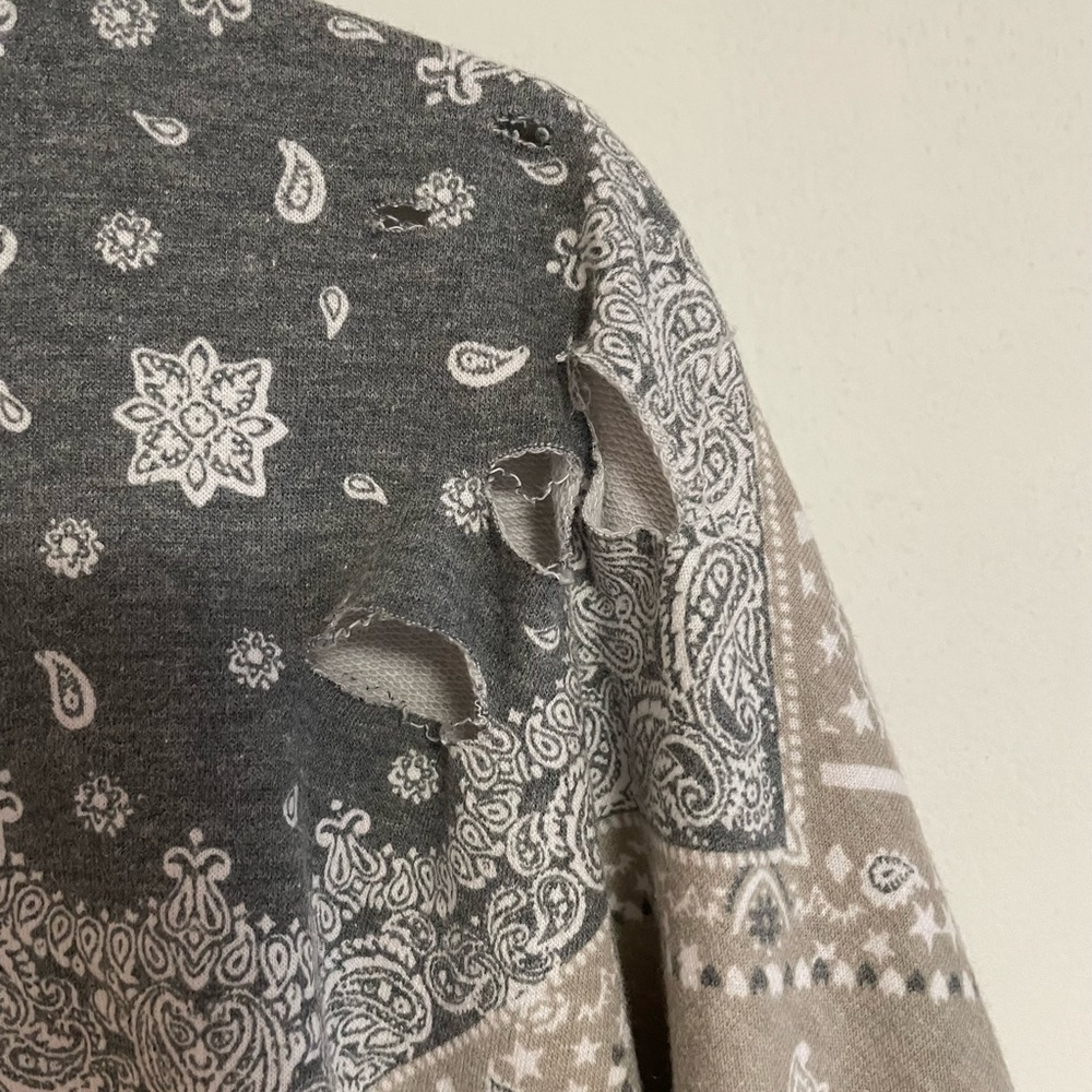 Top - Picture 3 of 4